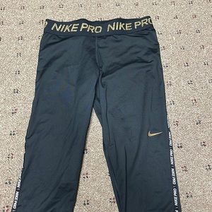 Nike Pro Leggings size small